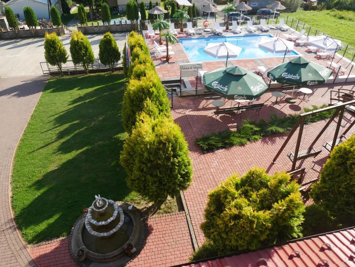 Dom Weselny Bartpol Family&spa Homestay Grodek Nad Dunajcem