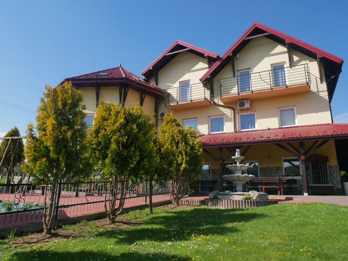 Dom Weselny Bartpol Family&spa * Grodek Nad Dunajcem